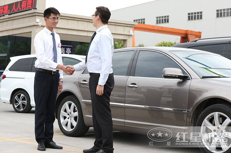 客戶來廠參觀，專車免費接送